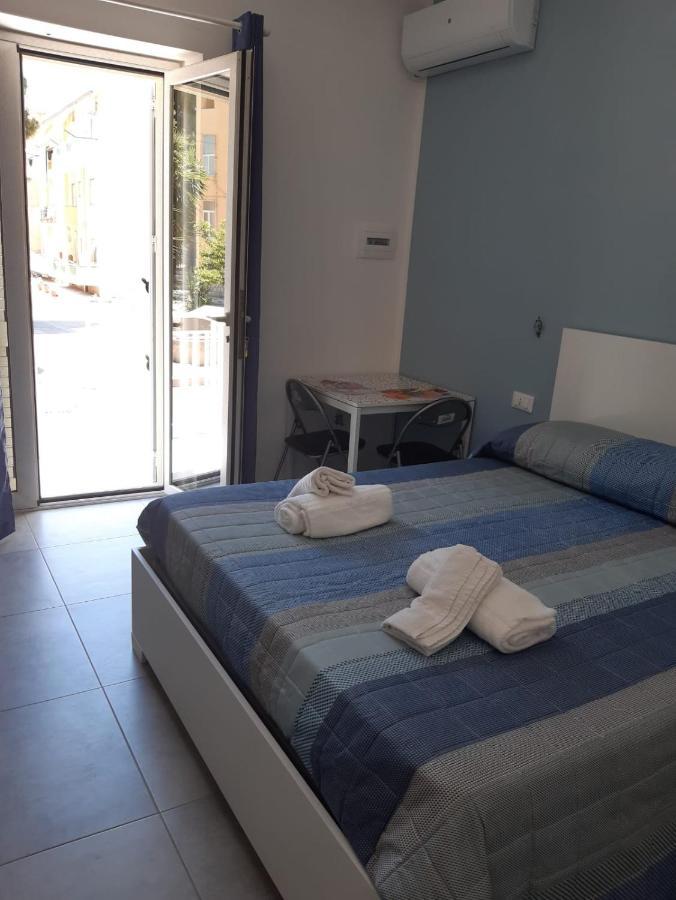 Casetta Del Villaggio Agrigento Exterior foto
